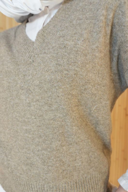 Elle V Knit Mocha Marl